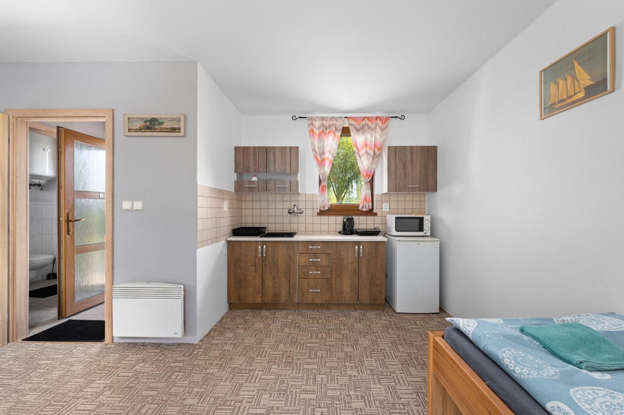 Ferienwohnung Marine Zavlahy Hrdejovice Exterior foto